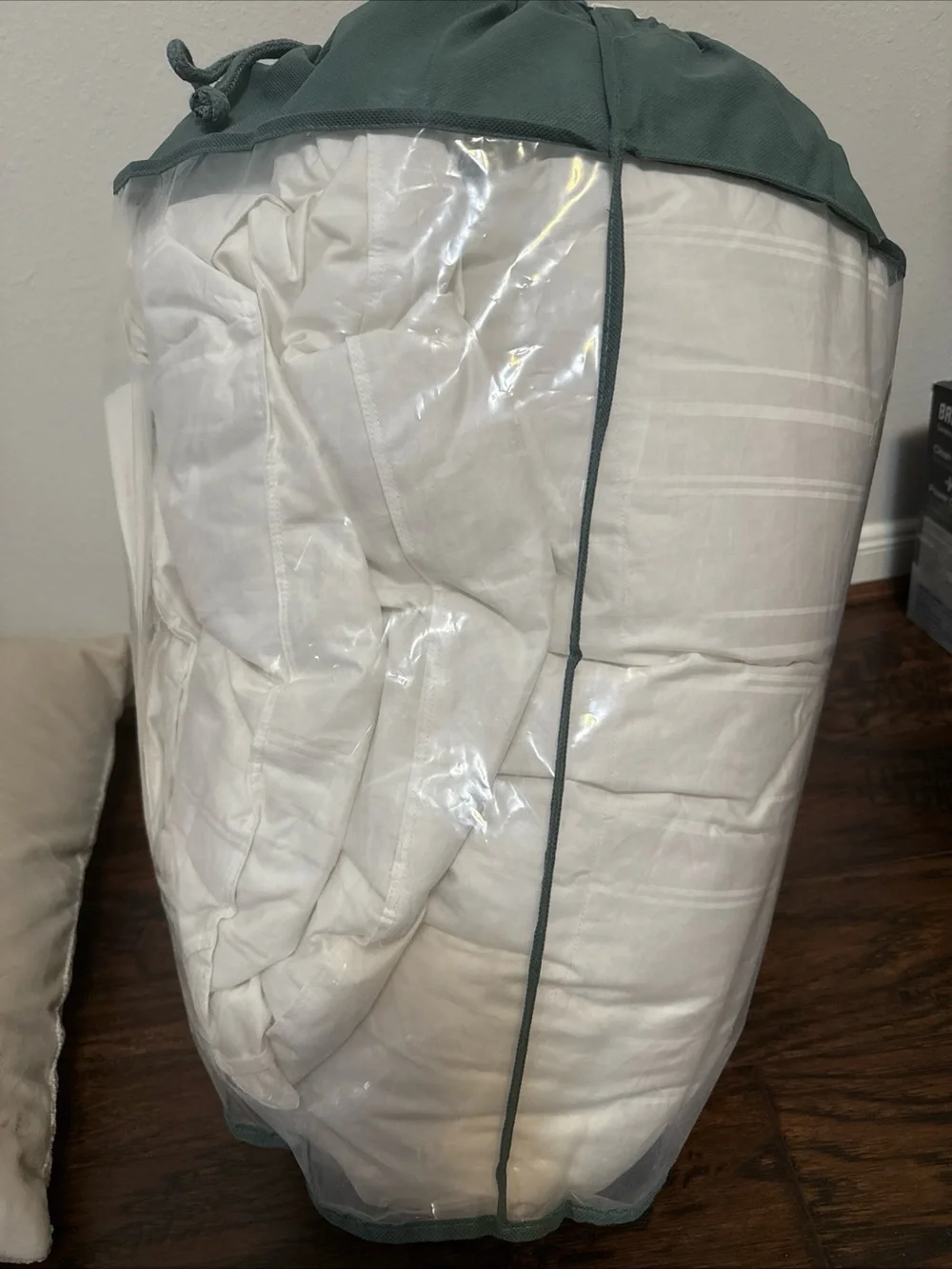 Casaluna All Seasons Weight Down Comforter King White 600 Duck Down Fill
